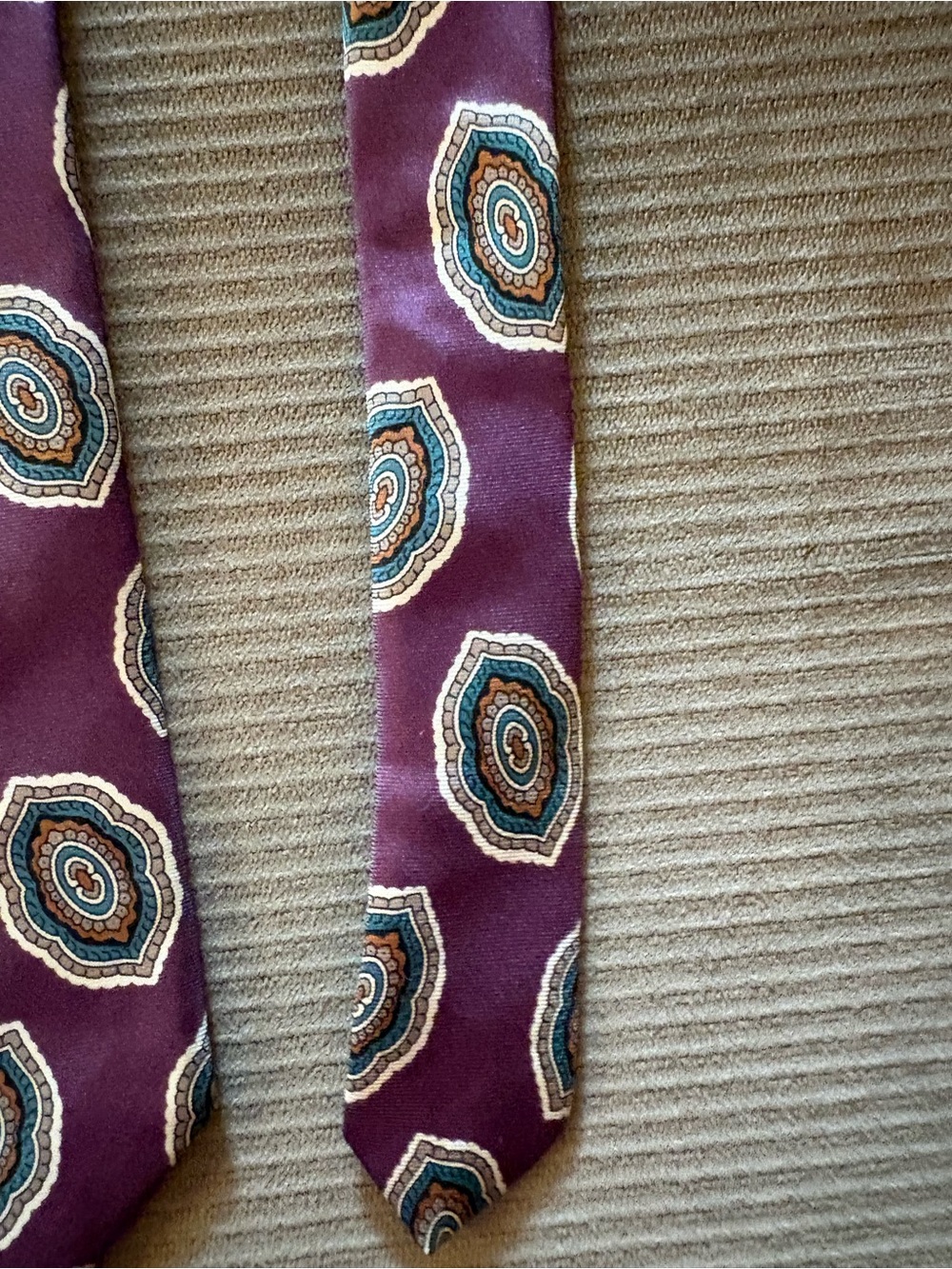 Christian Dior All Silk Elegant Purple Patterned Men's Tie EUC!! - Picture 15 of 16
